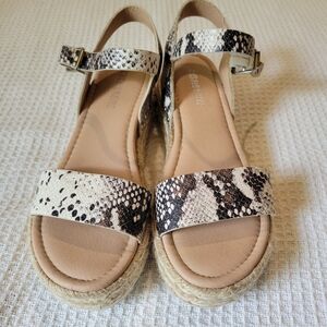 Snakeskin Patterned Women's Sandals